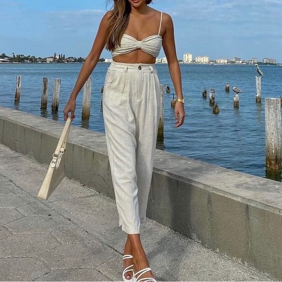 TWO PIECE SET - Picture 6 of 7